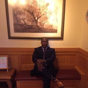 Meet your Posher, Robert